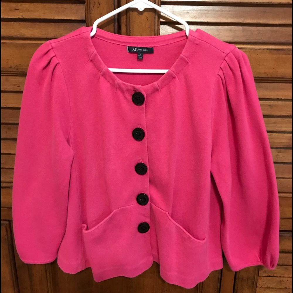 Anne Klein Dark Pink with Large Black ⚫️ Buttons Top - Size Large